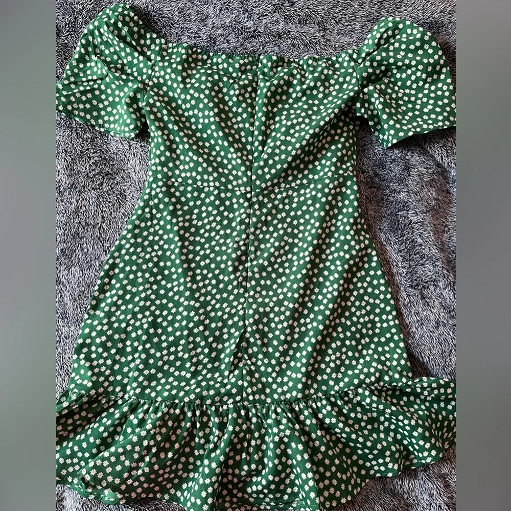 Shein size medium green floral dress - Picture 7 of 8